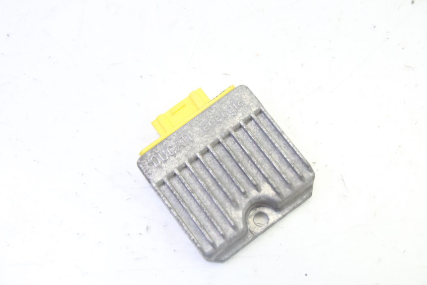 photo de REGULATOR PIAGGIO LXV 4T 50 (2009 - 2013) - Main view