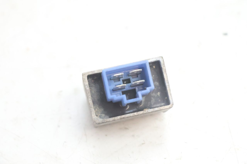 photo de REGULATOR MBK MACH G AC 50 (2002 - 2014) - Zoom on usage condition