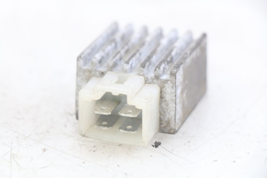 photo de CHARGING REGULATOR SYM MIO 50 (2011 - 2017) - Component detail