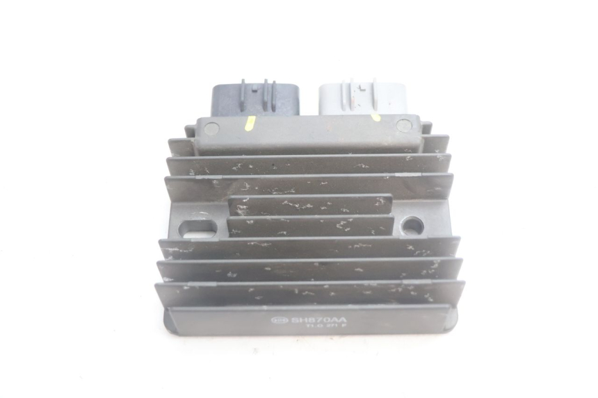 photo de REGULATOR PIAGGIO MP3 HPE 530 (2022 - 2026) - Component detail