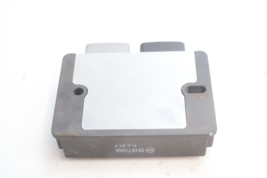 photo de REGULATOR PIAGGIO MP3 HPE 530 (2022 - 2026) - Technical close-up