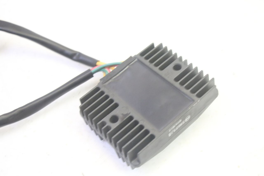 photo de CHARGING REGULATOR PIAGGIO MP3 LT 400 (2007 - 2012) - Product overview