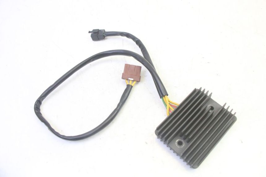 photo de CHARGING REGULATOR PIAGGIO MP3 RL 250 (2006 - 2010) - Main view