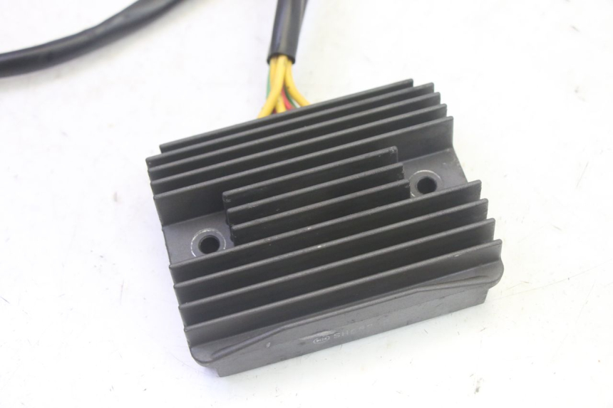 photo de CHARGING REGULATOR PIAGGIO MP3 RL 250 (2006 - 2010) - Component detail