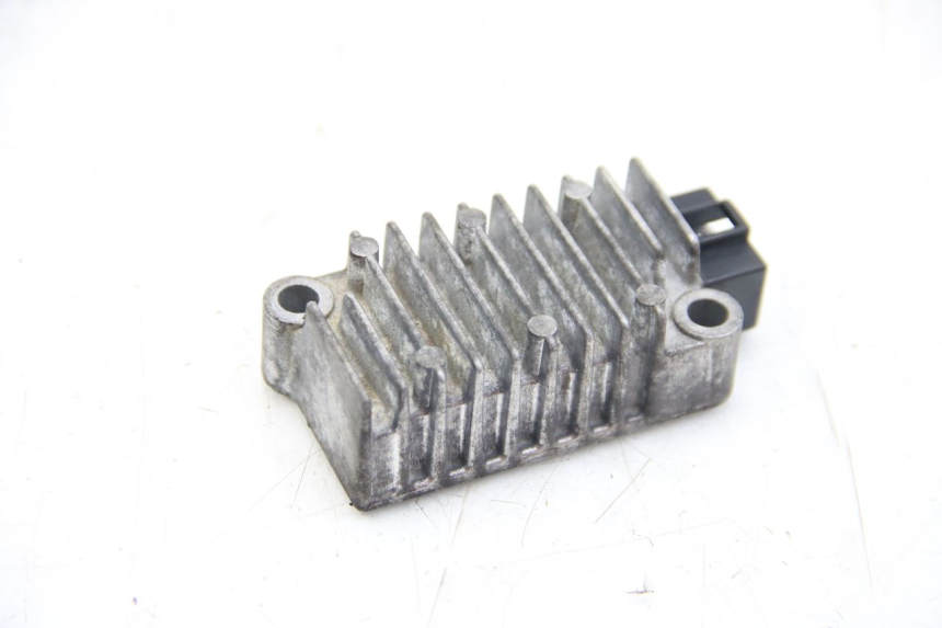 photo de CHARGING REGULATOR YAMAHA MT ABS 125 (2014 - 2018) - Technical close-up