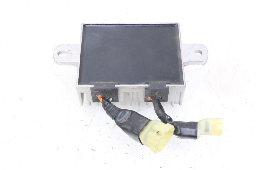 photo de REGULATOR YAMAHA NEO'S CORE 1 (2022 - 2026) - Technical close-up