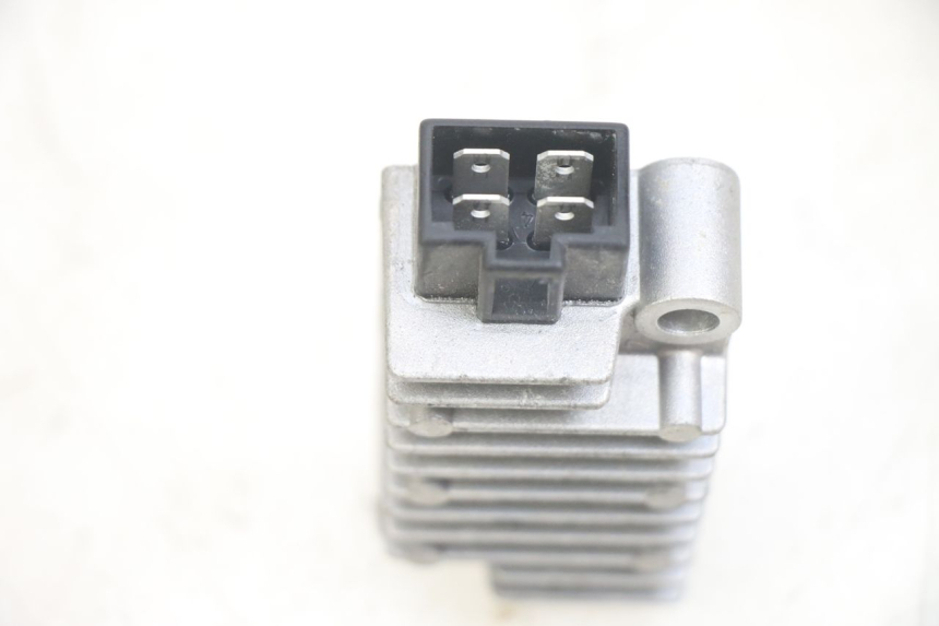 photo de CHARGING REGULATOR YAMAHA NEOS NEO'S 4T 50 (2008 - 2016) - Zoom on usage condition