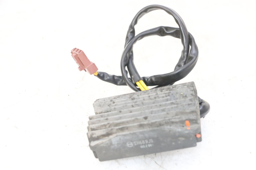 photo de CHARGING REGULATOR GILERA NEXUS 125 (2009 - 2013) - Zoom on usage condition
