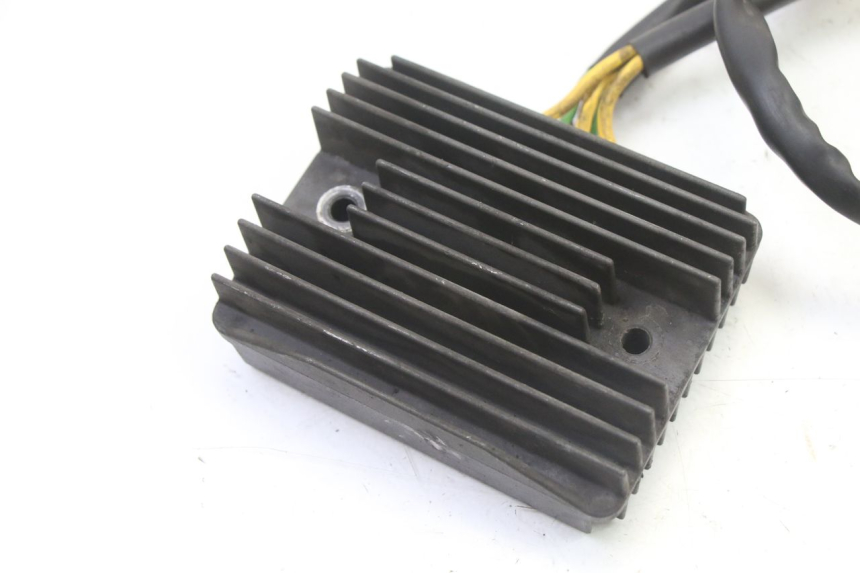 photo de CHARGING REGULATOR GILERA NEXUS 125 (2009 - 2013) - Component detail