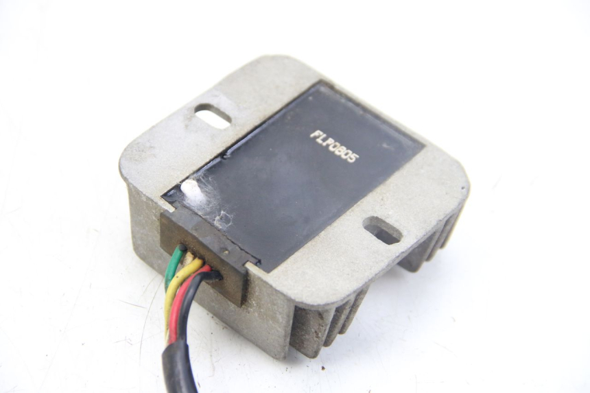 photo de CHARGING REGULATOR SELECT UP OCTALIS 125 (2007 - 2012) - Component detail
