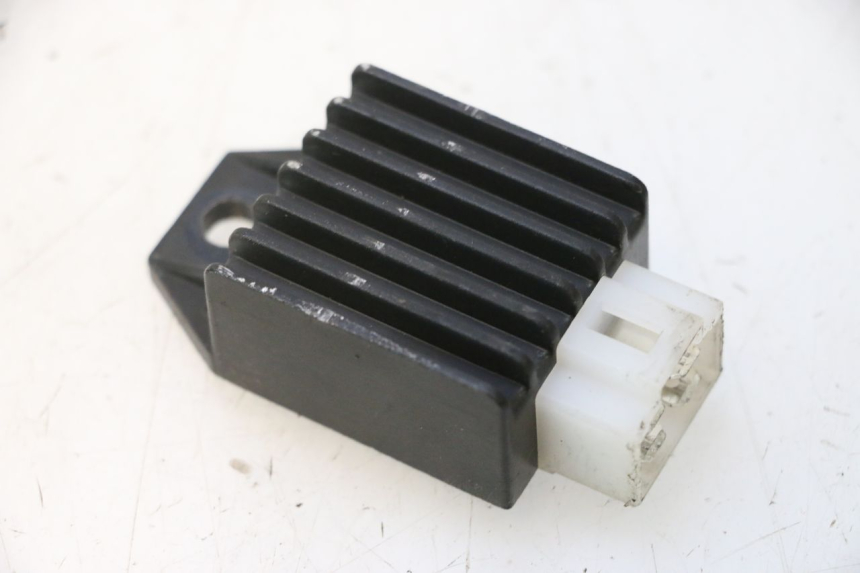 photo de CHARGING REGULATOR JM MOTORS OLDIES 4T 50 (2010 - 2020) - Main view