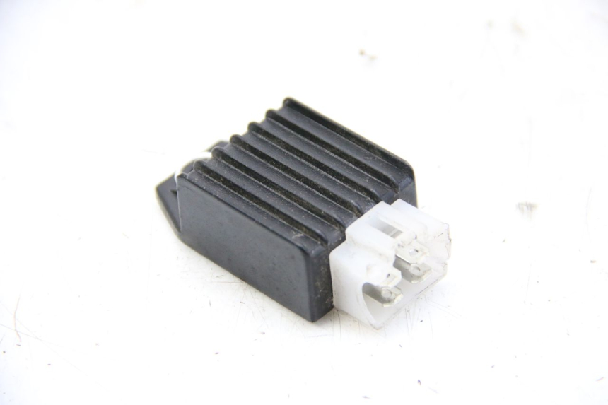 photo de CHARGING REGULATOR IMF INDUSTRIE PACH 4T 50 (2009 - 2018) - Main view