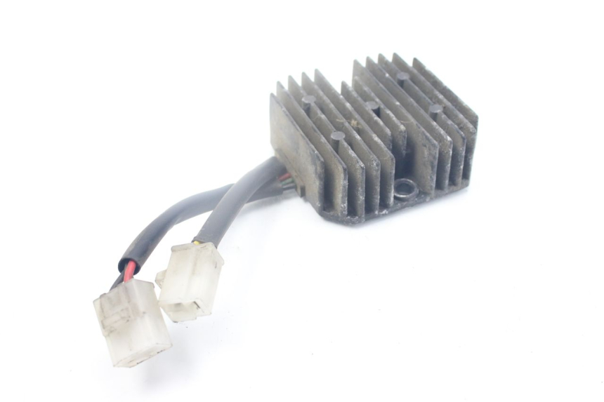 photo de CHARGING REGULATOR KYMCO PEOPLE 250 (2004 - 2008) - Surface and material condition