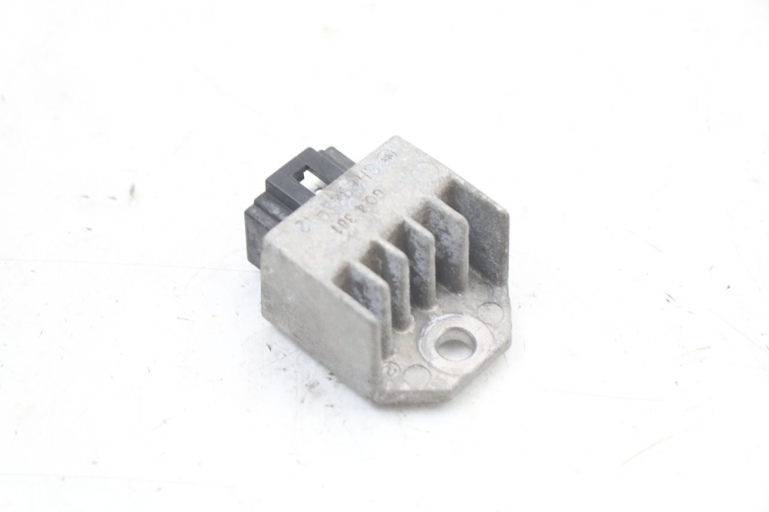 photo de CHARGING REGULATOR PEUGEOT ELYSTAR 50 (2002 - 2014) - Main view