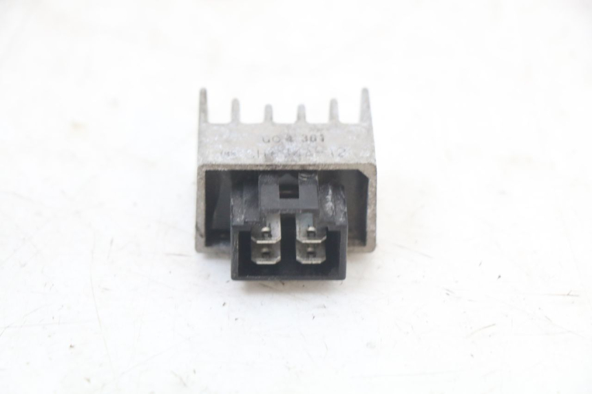 photo de CHARGING REGULATOR PEUGEOT ELYSTAR 50 (2002 - 2014) - Zoom on usage condition