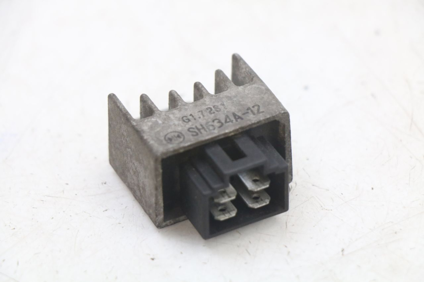 photo de CHARGING REGULATOR PEUGEOT ELYSTAR 50 (2002 - 2014) - Component detail