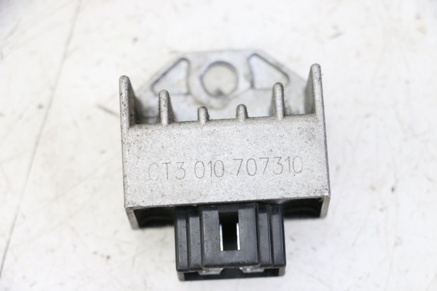 photo de CHARGING REGULATOR PEUGEOT KISBEE 4T 50 (2010 - 2017) - Main view