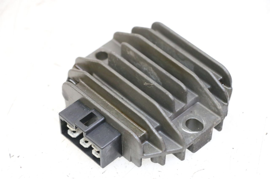 photo de CHARGING REGULATOR PIAGGIO MP3 125 (2006 - 2014) - Main view