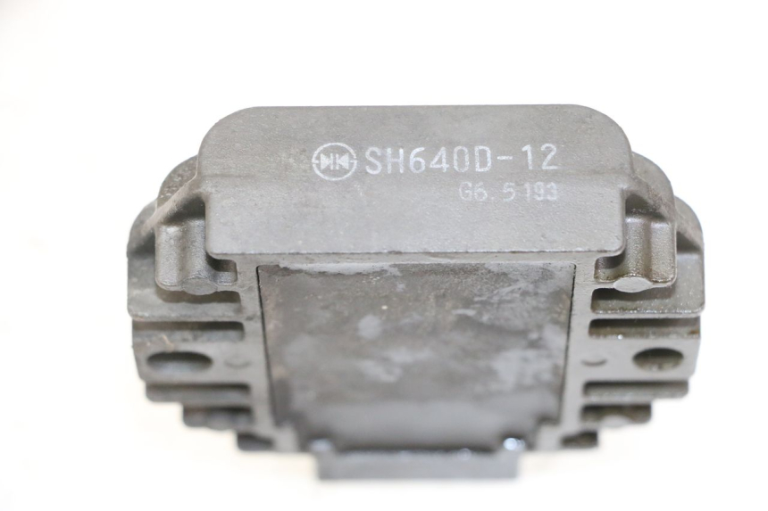 photo de CHARGING REGULATOR PIAGGIO MP3 125 (2006 - 2014) - Zoom on usage condition