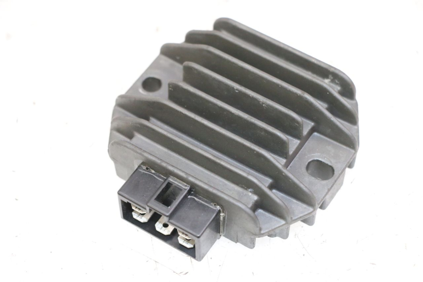 photo de REGULATOR PIAGGIO VESPA LX 150 (2005 - 2013) - Main view