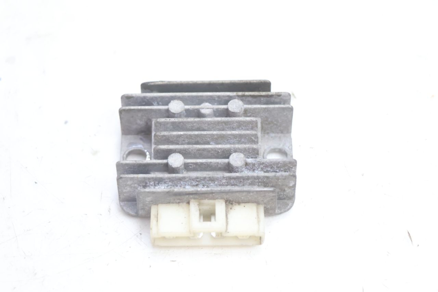 photo de REGULATOR VASTRO R-ONE 4T 50 (2014 - 2022) - Main view
