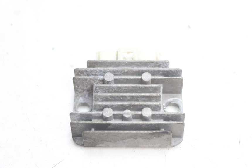 photo de REGULATOR VASTRO R-ONE 4T 50 (2014 - 2022) - Component detail