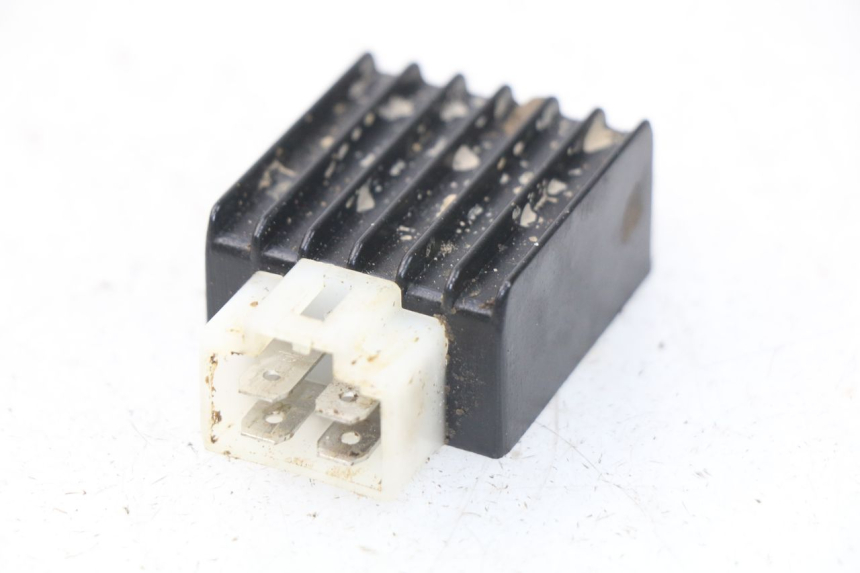 photo de CHARGING REGULATOR APOLLO RFZ 150 - Component detail