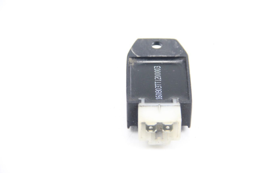 photo de REGULATOR TNT MOTOR ROMA 10' 2T 50 (2011 - 2018) - Alternative perspective