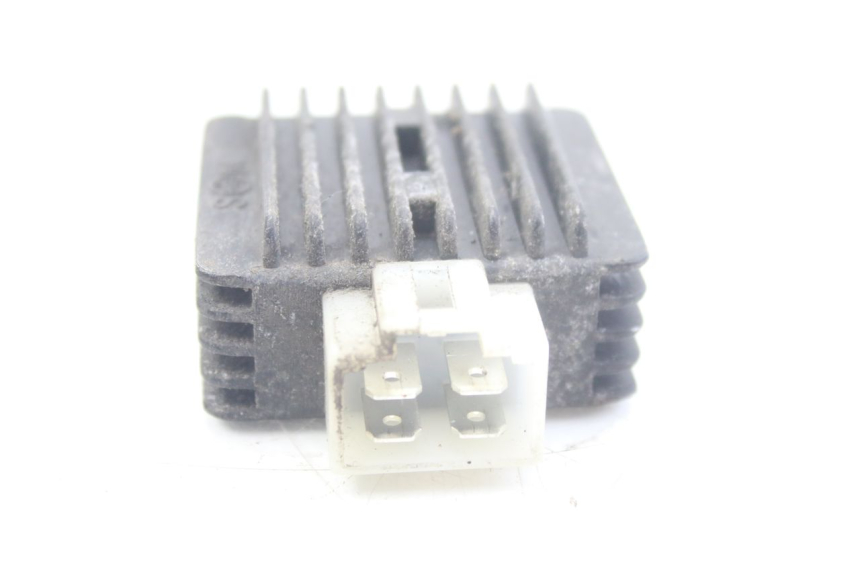 photo de CHARGING REGULATOR TNT MOTOR ROMA 10' 4T 50 (2019 - 2022) - Component detail