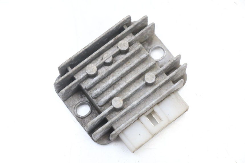 photo de CHARGING REGULATOR TNT MOTOR ROMA 10' 4T 50 (2007 - 2018) - Main view