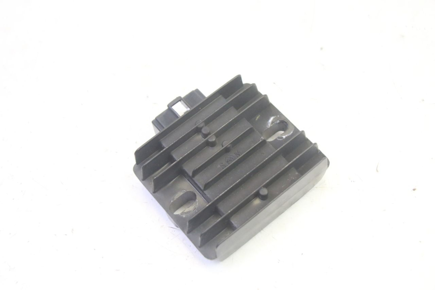 photo de REGULATOR JM MOTORS SANTANA EVO 50 (2024 - 2026) - Component detail