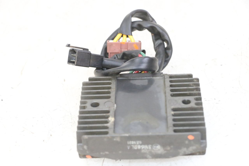 photo de REGULATOR PEUGEOT SATELIS 125 (2013 - 2018) - Alternative perspective