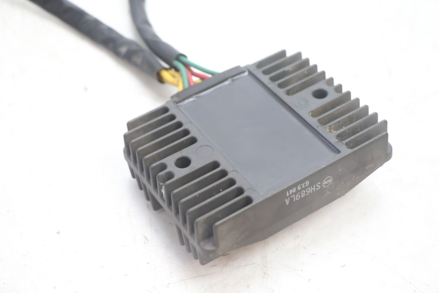 photo de REGULATOR PEUGEOT SATELIS 125 (2013 - 2018) - Checked used part