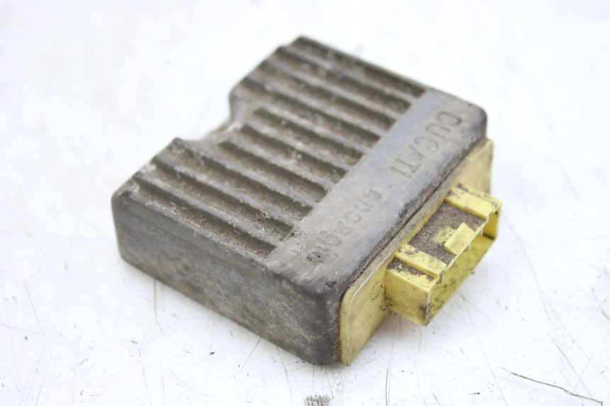 photo de CHARGING REGULATOR APRILIA SCARABEO 100 (2003 - 2012) - Main view