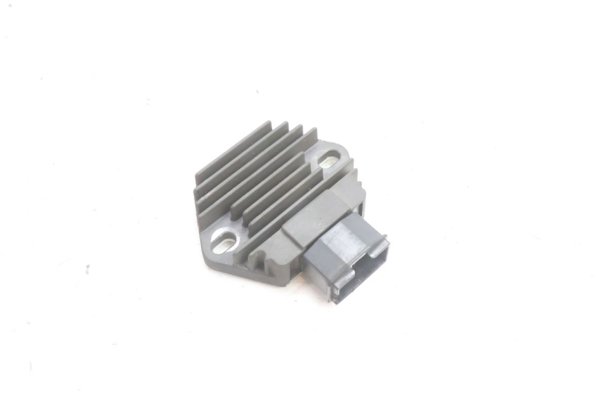 photo de REGULATOR HONDA SH 125 (2001 - 2003) - Main view