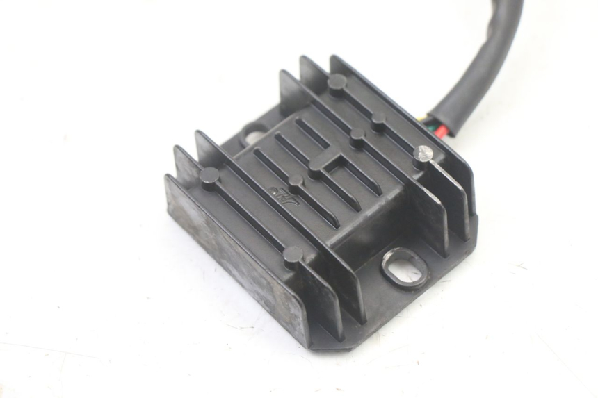 photo de REGULATOR SMALL MX THUNDER 250 - Component detail