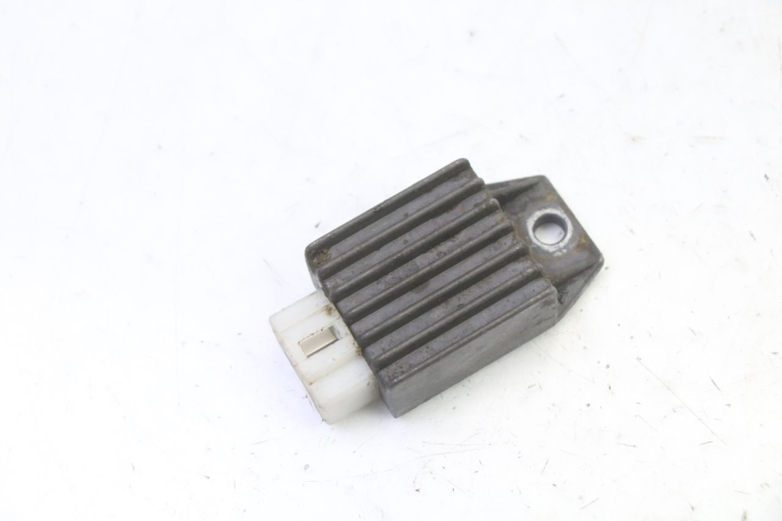photo de CHARGING REGULATOR PEUGEOT SPEEDFIGHT 3 AIR 50 (2009 - 2015) - Main view