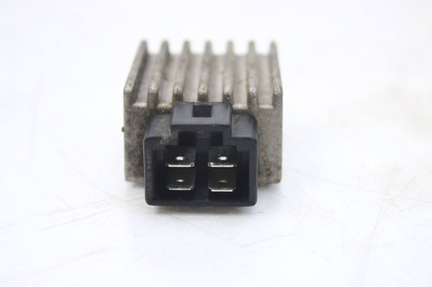 photo de CHARGING REGULATOR PEUGEOT SPEEDFIGHT LC 50 (1996 - 2002) - Component detail