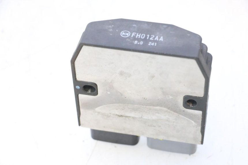 photo de REGULATOR CAN-AM SPYDER RS 1000 (2008 - 2012) - Zoom on usage condition
