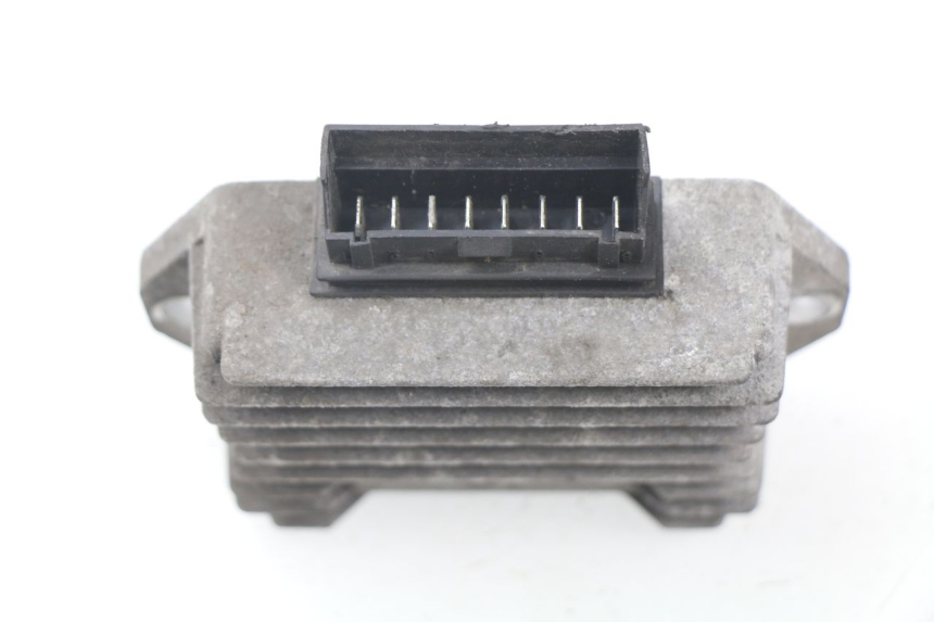 photo de CHARGING REGULATOR APRILIA SR 2T 50 (2012 - 2017) - Zoom on usage condition