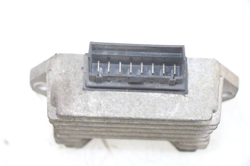 photo de CHARGING REGULATOR APRILIA SR 2T 50 (2012 - 2017) - Alternative perspective