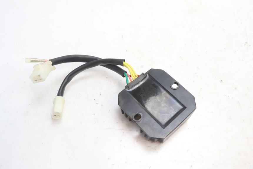 photo de REGULATOR VASTRO STREET S 50 (2016 - 2021) - Alternative perspective