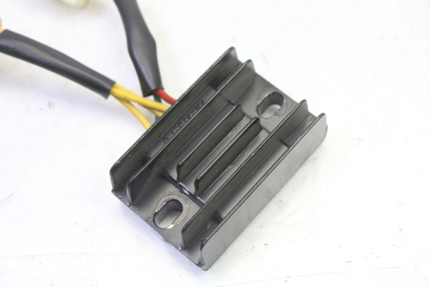 photo de REGULATOR PEUGEOT STREETZONE I 2T 50 (2018 - 2020) - Component detail