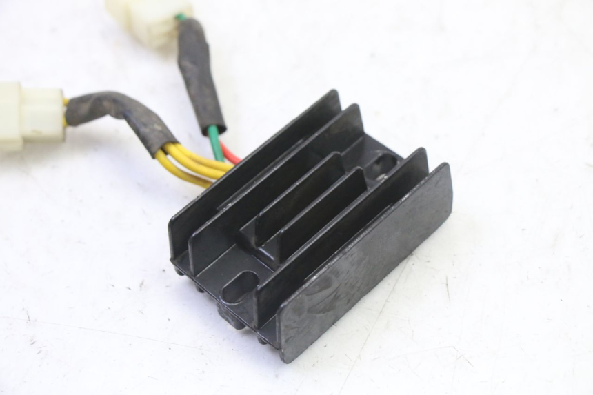 photo de REGULATOR PEUGEOT STREETZONE I NAKED 2T 50 (2018 - 2020) - Component detail