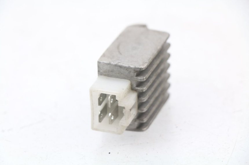 photo de REGULATOR TNT MOTOR STRIKE 50 (2008 - 2010) - Zoom on usage condition