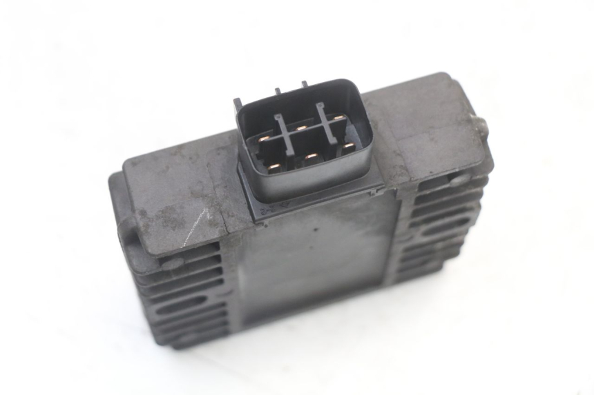 photo de REGULATOR SUZUKI BURGMAN 125 (2018 - 2021) - Zoom on usage condition