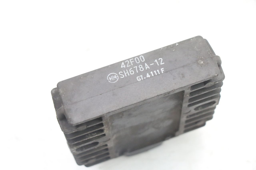 photo de REGULATOR SUZUKI BURGMAN 125 (2018 - 2021) - Technical close-up