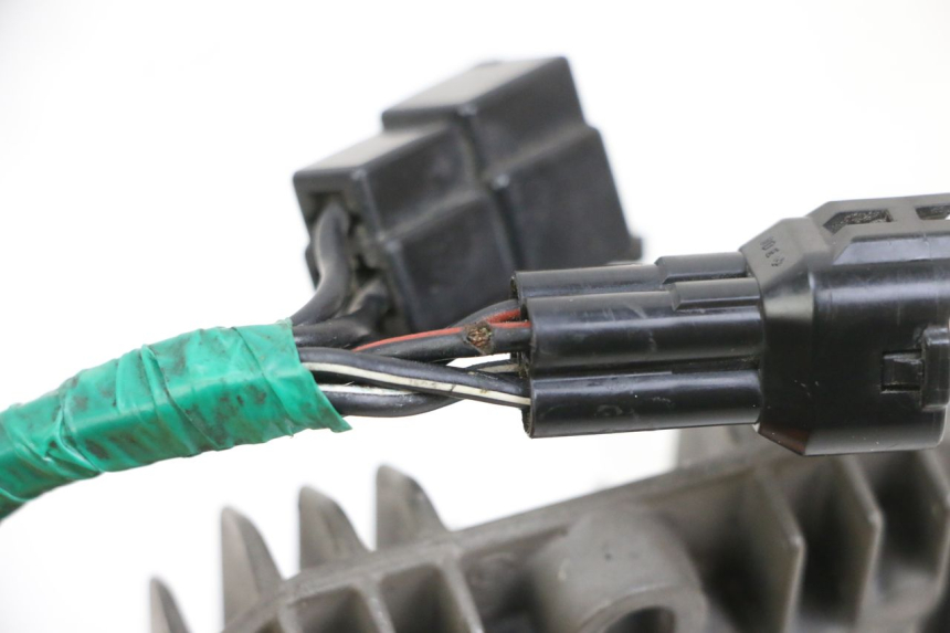 photo de REGULATOR SUZUKI SV S 650 (2003 - 2009) - Zoom on usage condition