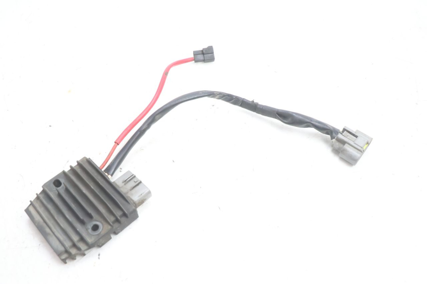 photo de REGULATOR YAMAHA TDM ABS 900 (2002 - 2014) - Zoom on usage condition