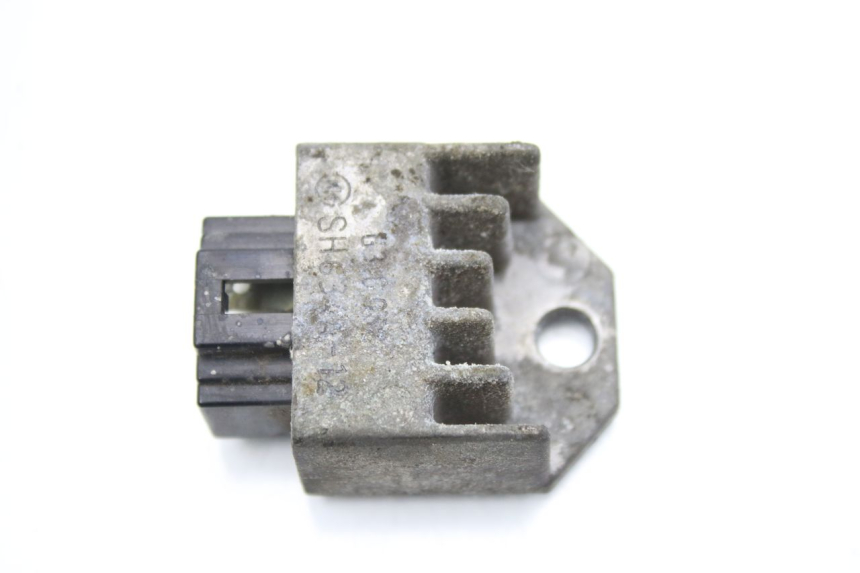 photo de CHARGING REGULATOR PEUGEOT TKR TREKKER FURIOUS 50 (2005 - 2014) - Alternative perspective